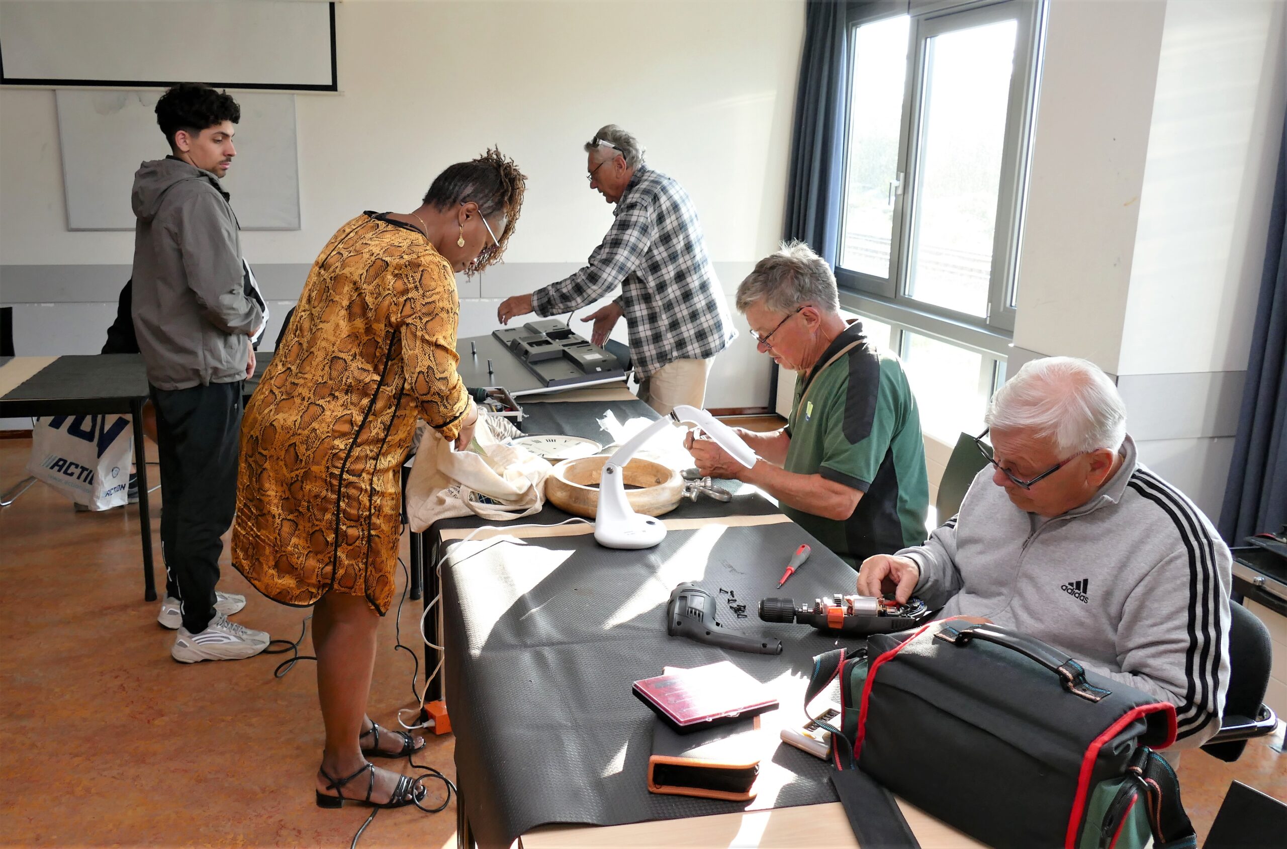 Piet Jonker weidevenner.nl repair cafe (10)